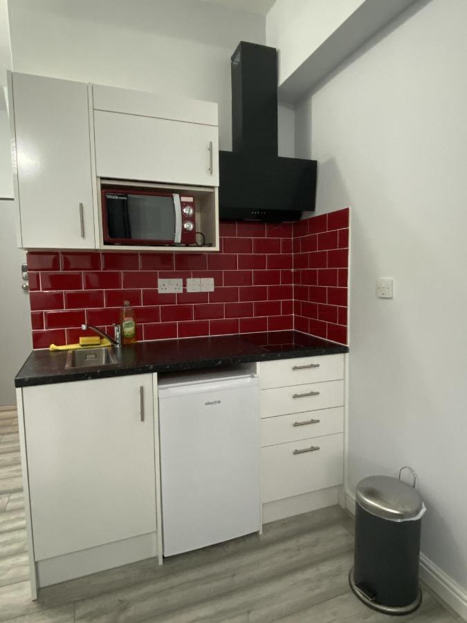 Comfortable - Cosy - Budget Studios In City Center لندن المظهر الخارجي الصورة