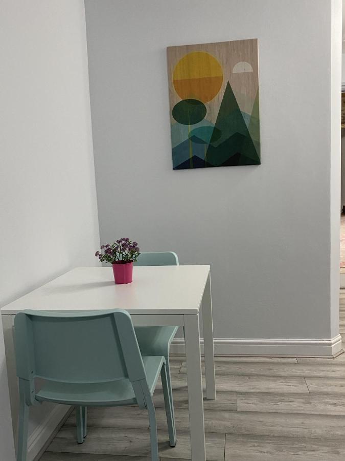 Comfortable - Cosy - Budget Studios In City Center لندن المظهر الخارجي الصورة
