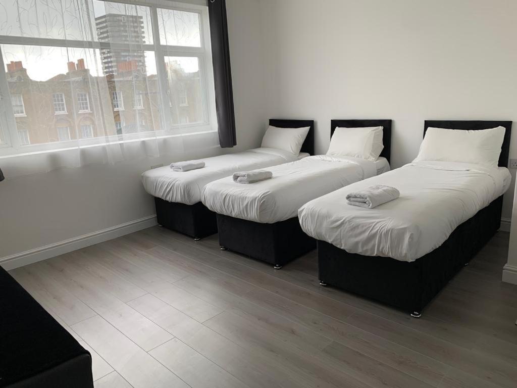 Comfortable - Cosy - Budget Studios In City Center لندن المظهر الخارجي الصورة
