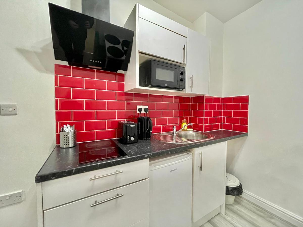 Comfortable - Cosy - Budget Studios In City Center لندن المظهر الخارجي الصورة