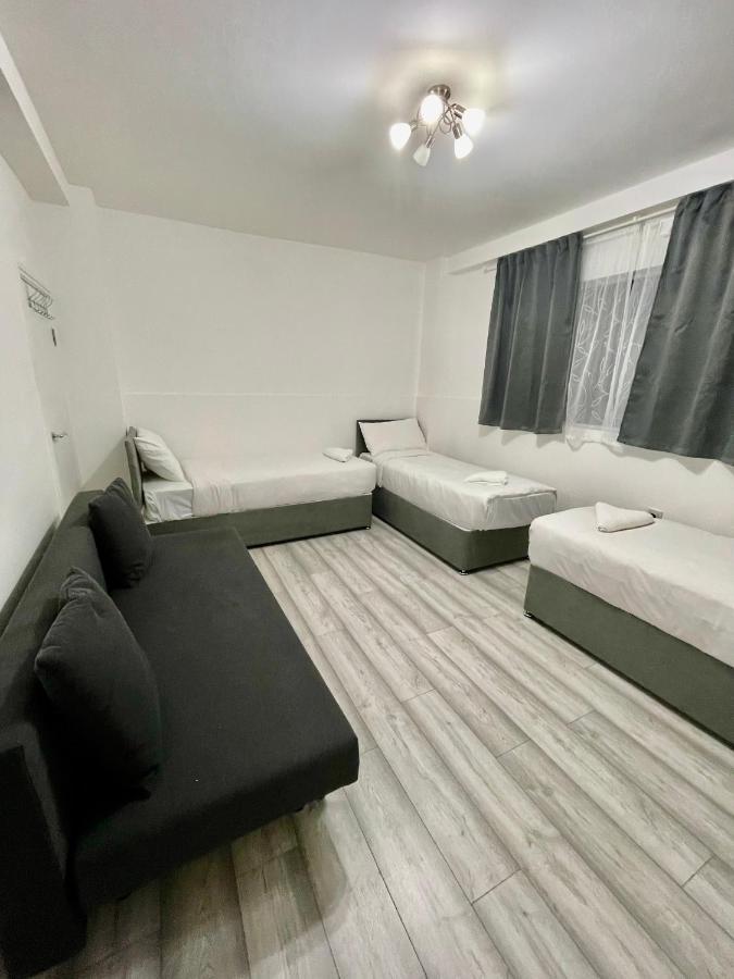 Comfortable - Cosy - Budget Studios In City Center لندن المظهر الخارجي الصورة