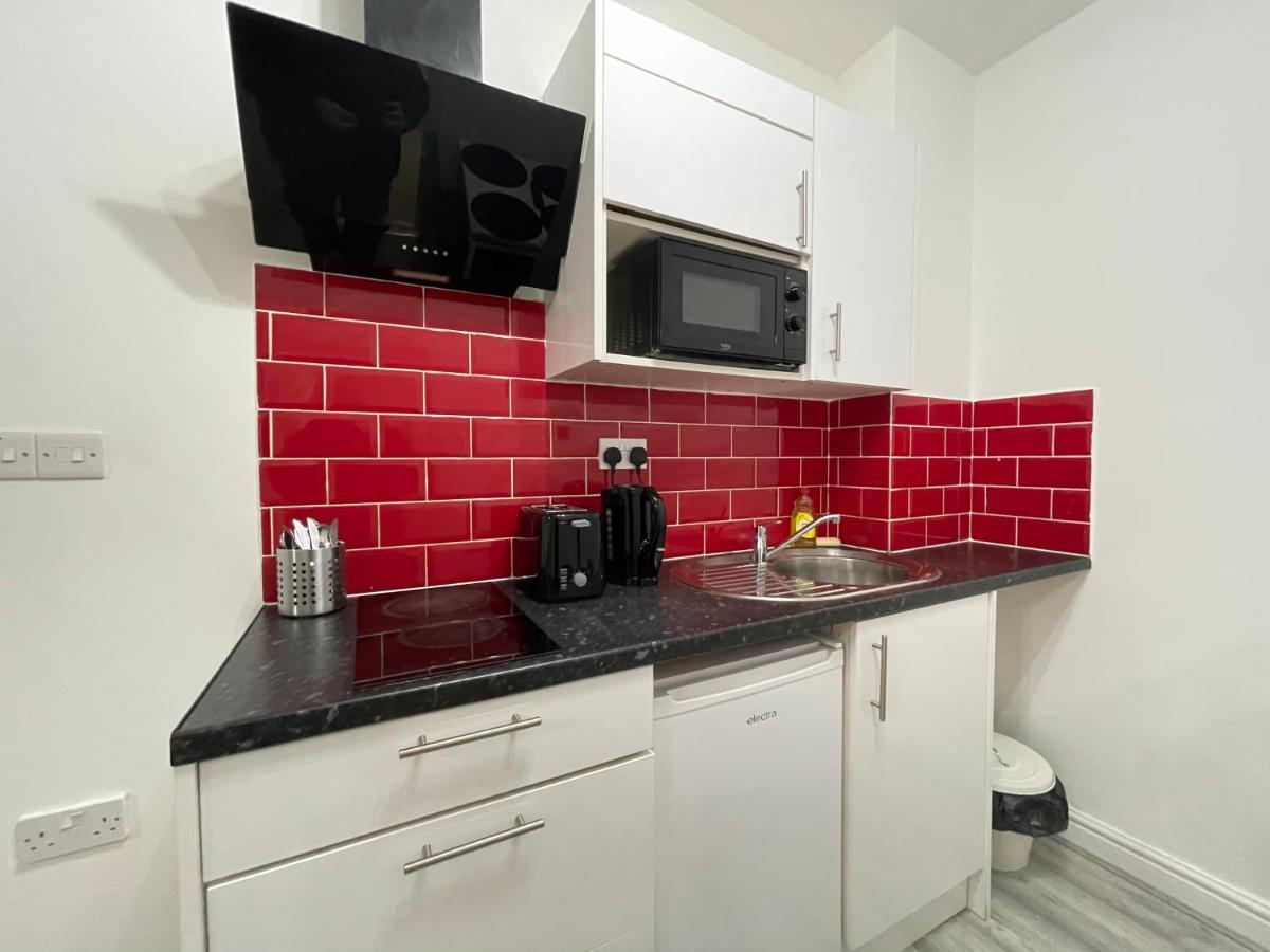 Comfortable - Cosy - Budget Studios In City Center لندن المظهر الخارجي الصورة