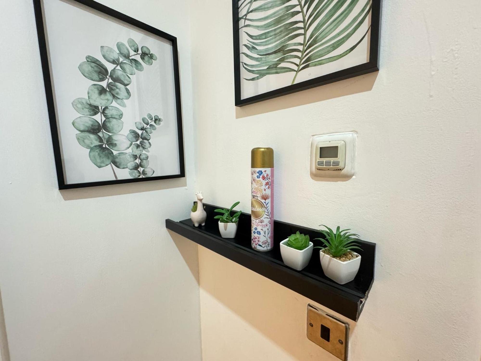 Comfortable - Cosy - Budget Studios In City Center لندن المظهر الخارجي الصورة