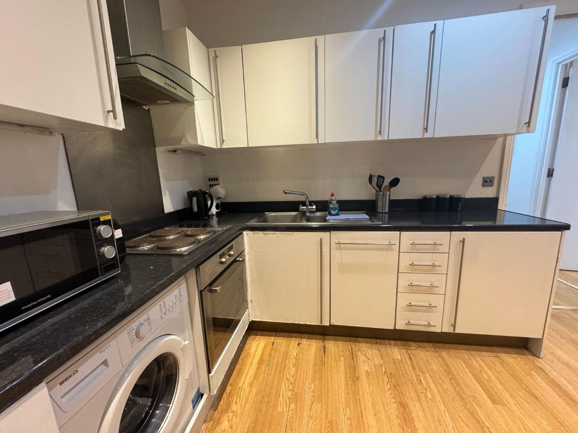 Comfortable - Cosy - Budget Studios In City Center لندن المظهر الخارجي الصورة